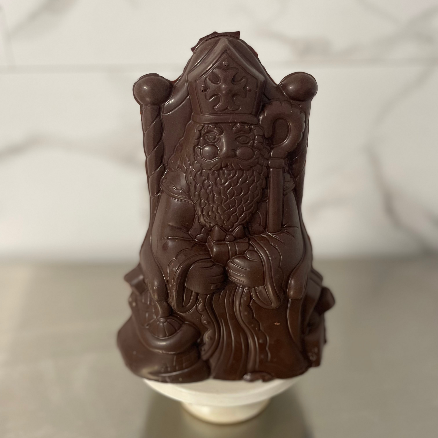 Sint op troon 22,5cm